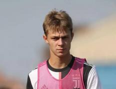 竞彩足球-尤文图斯外租球员(尤文图斯外租球员多少钱)