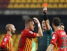 竞彩足球-意甲裁判执法尺度(法甲裁判故意踢球员后果)