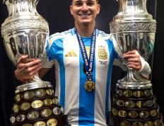 竞彩足球-阿尔瓦雷斯个人(rén)资料(阿尔瓦雷斯的最新对手)