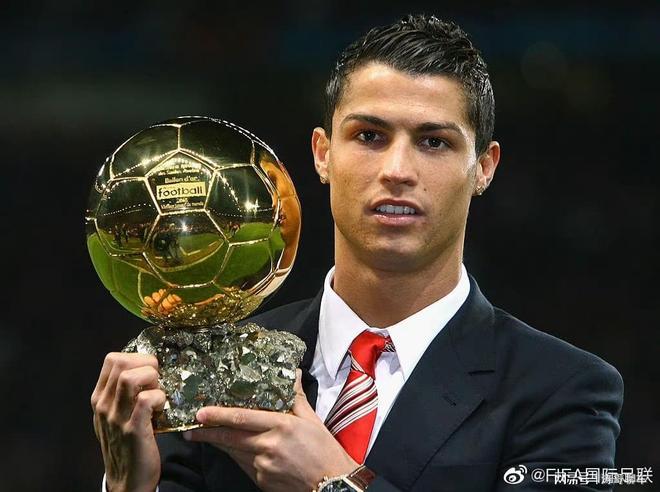 竞彩足球-足球界名人对c罗的评价(足球界名人对c罗的评价如何)