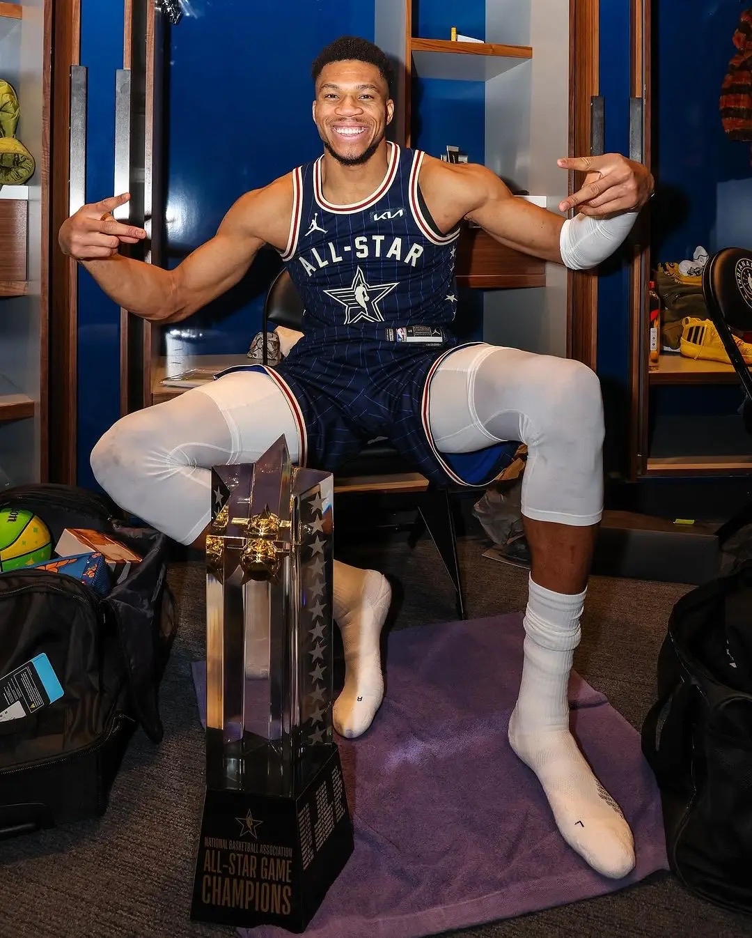 竞彩足球-扬尼斯·阿(ā)德托昆博MVP赛季(扬尼斯·阿(ā)德托昆博在哪个队)