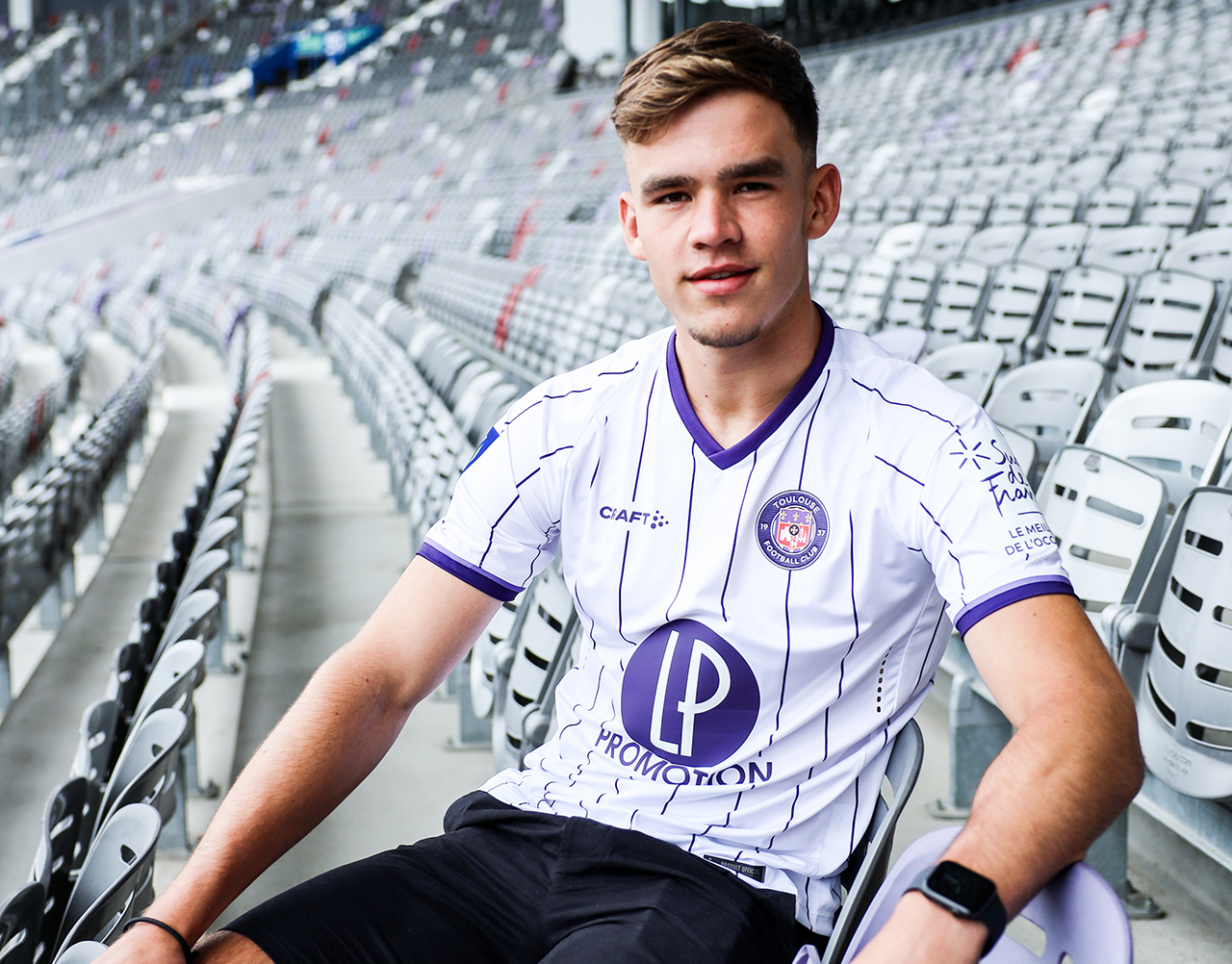 竞彩足球-达林加头球(达林是什么意思)