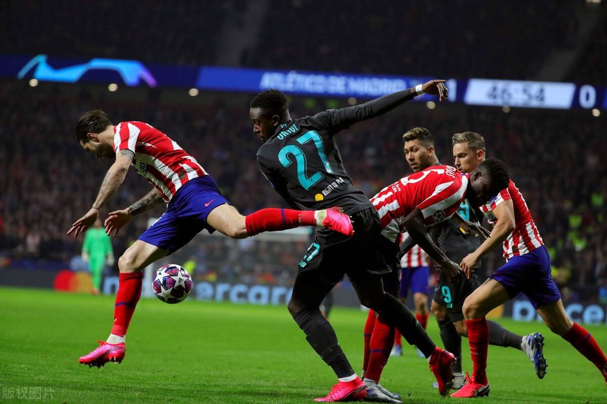 竞彩足球-AC米兰3200万欧报价贾沙里(ac米兰历年阵容名单)