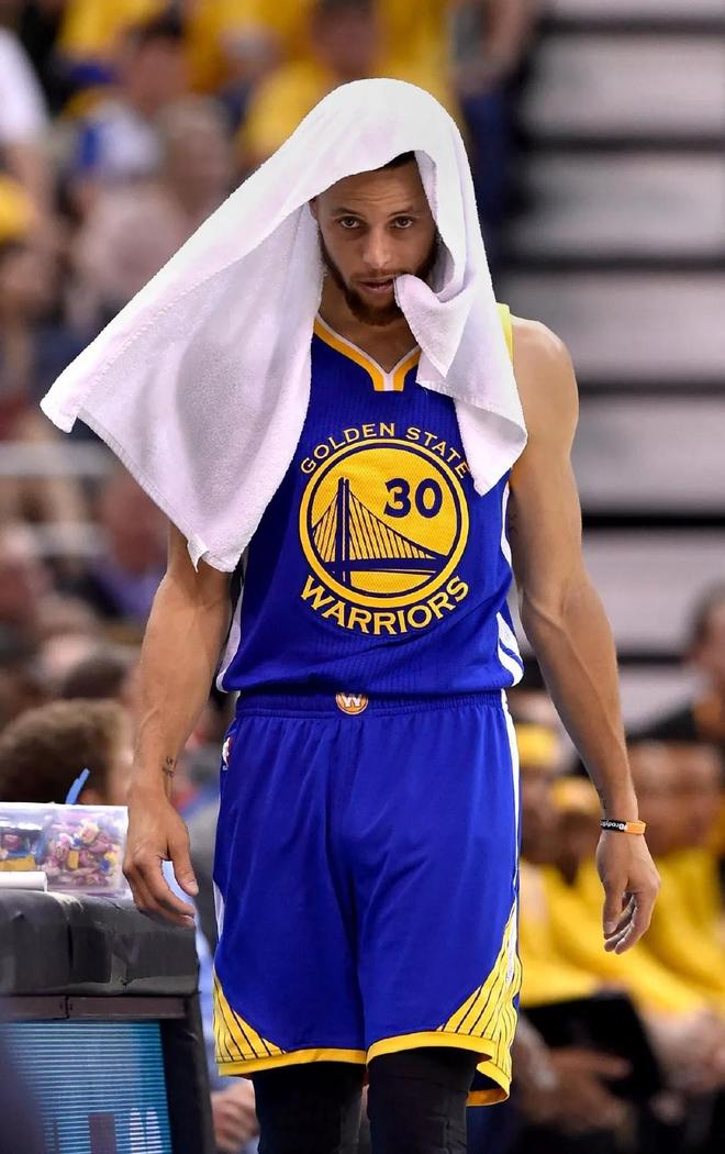 竞猜-尼克斯市值(zhí)第(dì)一(尼克斯的市值(zhí)为什麽(me)那麽(me)高)