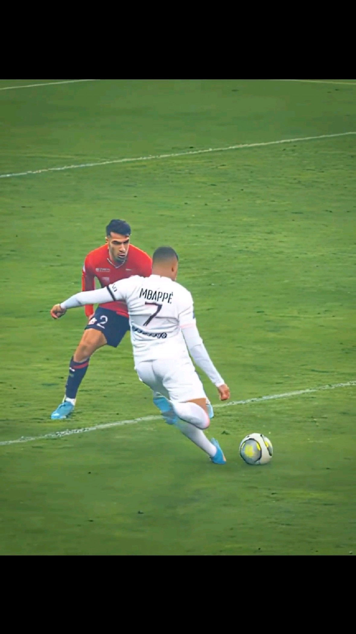 竞彩网-姆巴佩踢哪个位置(姆巴佩最适合踢什么位置)