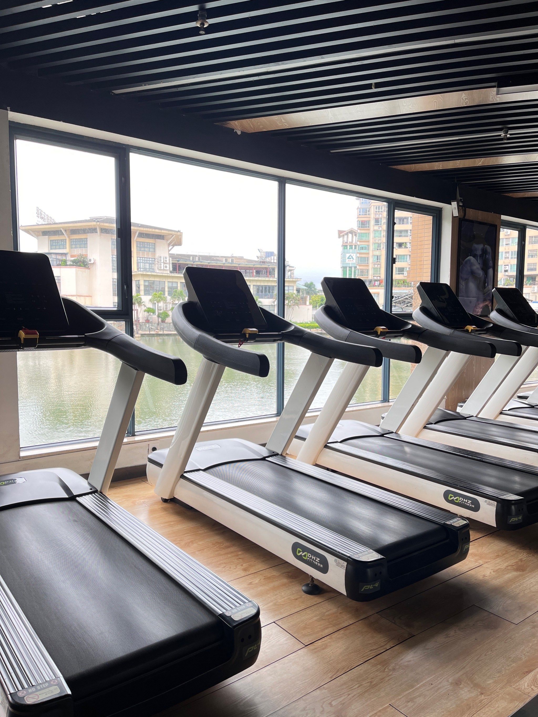 竞猜-尼斯更衣室文(wén)化建设(尼斯更衣室文(wén)化建设内容)