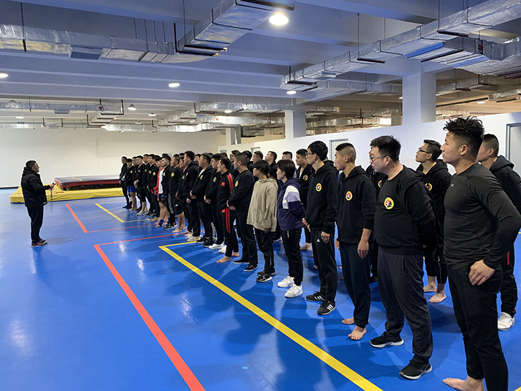 中国竞彩网-裁判培训体系揭秘(裁判人員(yuán)培训的主要内容(róng))